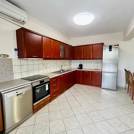Apartment Elia Kariani